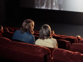 Uit in Eindhoven: waarom een pubquiz of filmavond dé uitkomst is voor een geslaagde avond